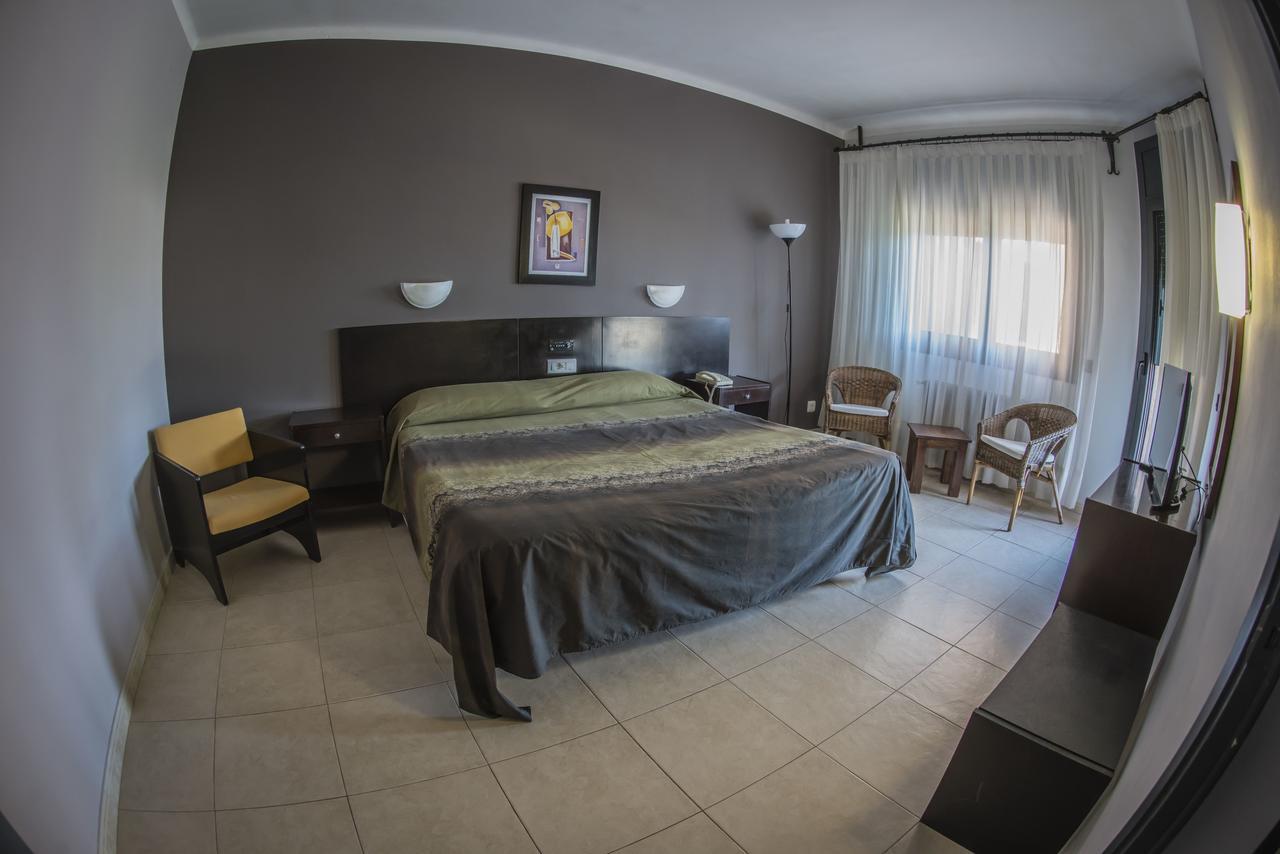 Hotel Gran Sol Сольсона Экстерьер фото