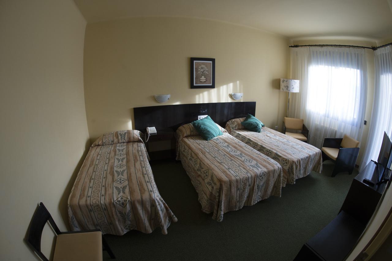 Hotel Gran Sol Сольсона Экстерьер фото