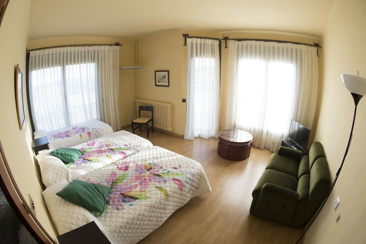 Hotel Gran Sol Сольсона Экстерьер фото